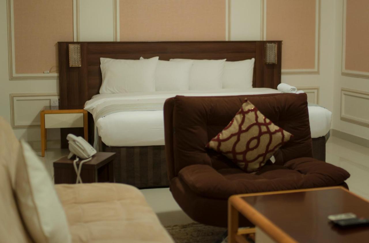 Al Ghubrah Plaza Hotel Maskat Exterior foto