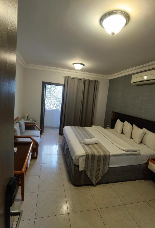 Al Ghubrah Plaza Hotel Maskat Exterior foto